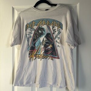 Def Leppard Hysteria T-shirt Woman’s Size Large